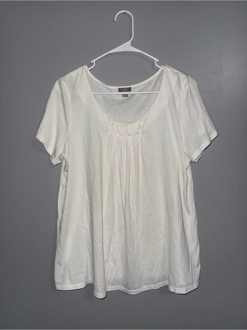 J. Jill White Scoop Neck Short Sleeve Top with Front Pleats
